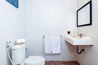 Toilet Kamar 4 Villa Tropicana Jimbaran