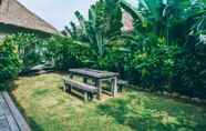 Bangunan 7 Villa Escape at Sandy Bay Beach