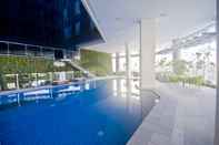 Swimming Pool Savoy Hotel Manila 