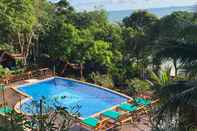 Swimming Pool Koh Jum Ocean Beach Resort