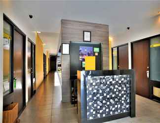 Lobby 2 LITE ROOMS SETIABUDI KUNINGAN 