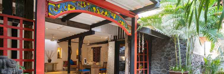 ล็อบบี้ Amed Lodge by Sudamala Resorts
