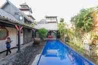 สระว่ายน้ำ Amed Lodge by Sudamala Resorts