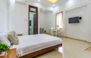 Bedroom 6 APA Saigon Hotel