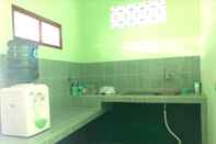 Toilet Kamar Homestay Zuhriyah Syariah - 2 Bedrooms