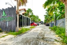 Common Space OYO 91240 Jogja Amazon Green 2