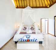 Bedroom 2 Song Bintang Villas Lembongan