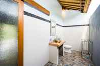 Toilet Kamar Song Bintang Villas Lembongan