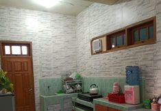 Kamar Tidur 2 Full House 4 Bedrooms at Wahyu Barokah Tawangmangu