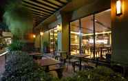 Restaurant 6 Chillax heritage hotel (SHA Extra Plus)
