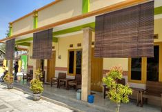 Exterior 2 Budget Room at FIFA Homestay Pati Syariah