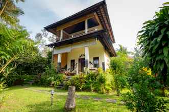 Exterior 4 Villa Manuk