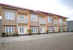Bangunan 2 Mahkota Family Homestay