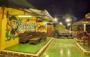 Bar, Cafe and Lounge 2 Grha Somaya Hotel