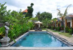 Exterior 2 Singabu Bungalow