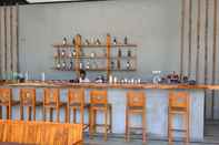 Bar, Cafe and Lounge Louis Kienne Resort Senggigi