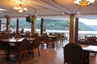 Restaurant Darma Agung Beach Hotel Parapat