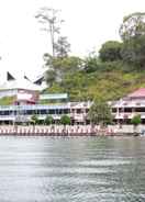 EXTERIOR_BUILDING Darma Agung Beach Hotel Parapat