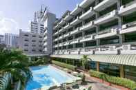 Swimming Pool The Park Hotel Sukhumvit 