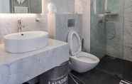 Toilet Kamar 5 Hapier Villa