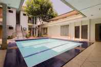 Swimming Pool Tirthankara Residence