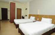 Kamar Tidur 3 Mawin Hotel 