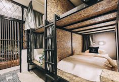 ห้องนอน 7 The Bloom Hostel