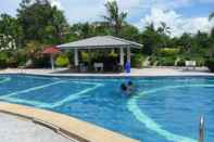 Swimming Pool Suan Phueng Pa Wai Resort