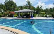 สระว่ายน้ำ 2 Suan Phueng Pa Wai Resort