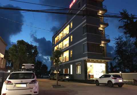 Bên ngoài Quang Vinh Motel