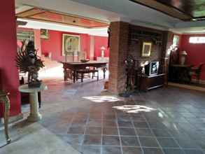 Lobby 4 Majapahit Guest House, Gym & Spa