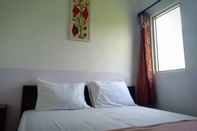 Kamar Tidur Simple Room at Hotel Dahlia Bekonang