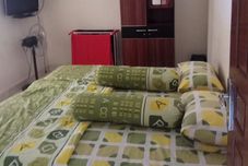 Lobby Modern Room Zaky Guest House (ZKM)