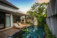 Swimming Pool Giri Ungasan Villa