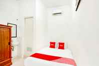 Kamar Tidur SUPER OYO 3702 Homestay Bougenville Syariah