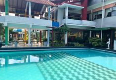 수영장 2 Family Room at BISMO 6 (1 Bedroom) by Hotel Azaya