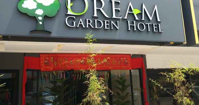 Luar Bangunan Dream Garden Hotel