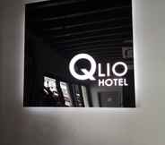 Lobby 2 Qlio Hotel 