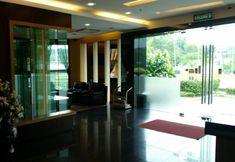 Lobby 3 Grand Eastern Hotel