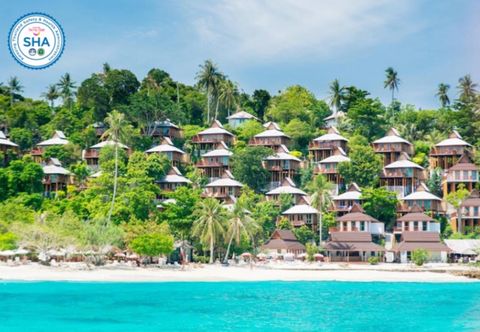 Nearby View and Attractions Phi Phi The Beach Resort (SHA)