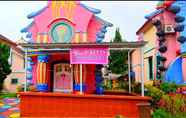 Common Space 7 Villa Hello Kitty Puncak