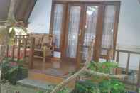 Lobby Putri Bungalow