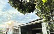 Exterior 2 Homey Stay at Homestay Vito