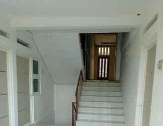 Lobby 2 The Kost Homestay Syariah