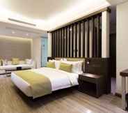 Kamar Tidur 2 The Marison Hotel