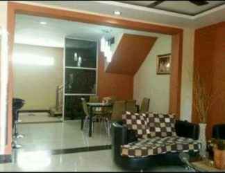 Lobby 2 Yan's Homestay