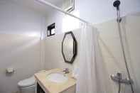 In-room Bathroom ABC Apartment Sanur