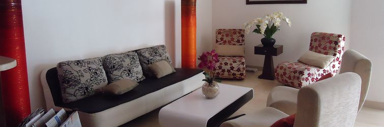 로비 Scarlet Hotel Makassar