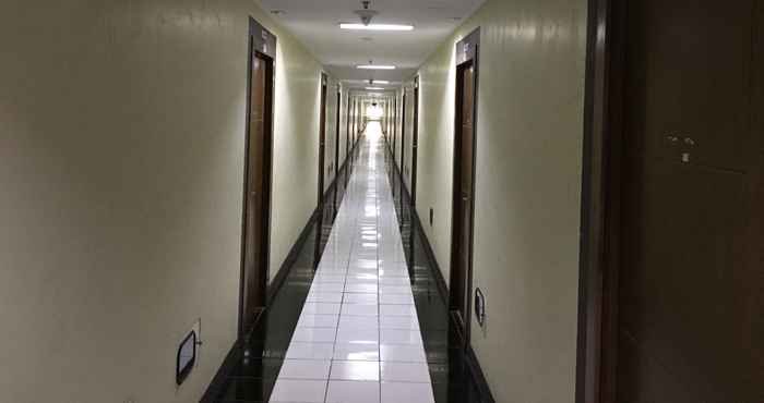 Bangunan Apartement Gateway Cicadas A yani @By Prisma Utama