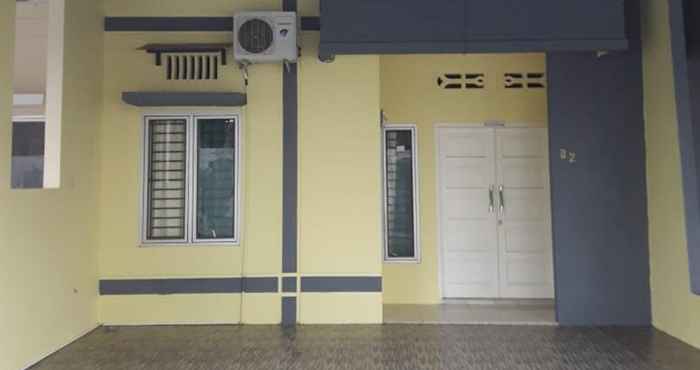 Luar Bangunan Guest House Setiabudi Boulevard Medan